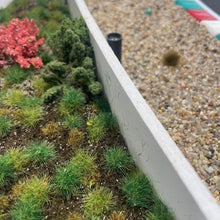 Load image into Gallery viewer, Boxenmauer mit Vegetation