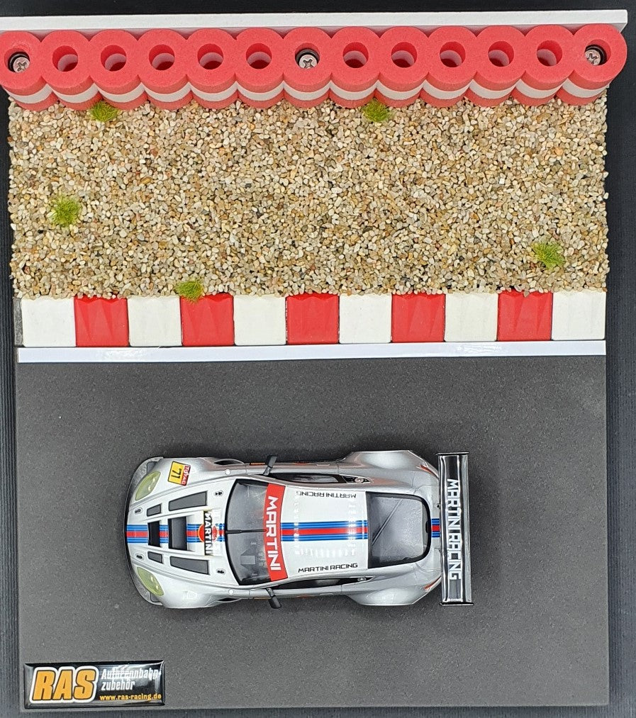RAS Starter-Set RED-WHITE - CURBS + TIRES 1:32-1:24 – RAS Rennbahnzubehör