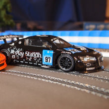 Charger l'image dans la galerie, Reifenstapel Modellbau Blau Weiss NSR R8 Audi